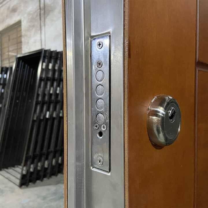 BT0089 - Twilight Door